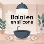 balai en silicone au centre d'un intérieur propre sur différents sols