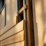 revetement exterieur mur : bardage bois clair en renovation, isolation et facade enduite